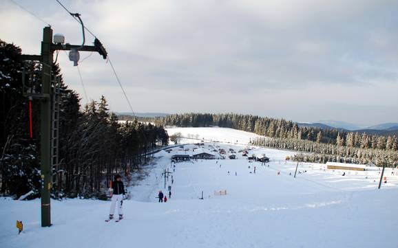 Highest base station in the Süder Uplands (Süderbergland) – ski resort Sahnehang