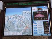 Information board with weather and snow report