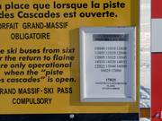 Information about the departure times of the ski buses