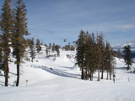 Snow parks Lake Tahoe – Snow park Palisades Tahoe