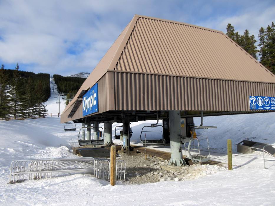 Ski lifts Nakiska cable cars Nakiska lifts Nakiska