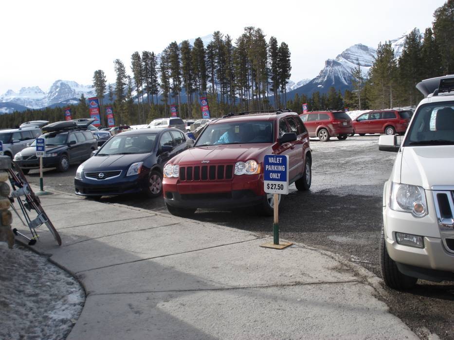 Parking Lake Louise Access Lake Louise