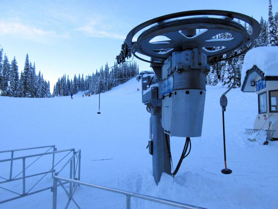 Ski lifts Sun Peaks cable cars Sun Peaks lifts Sun Peaks