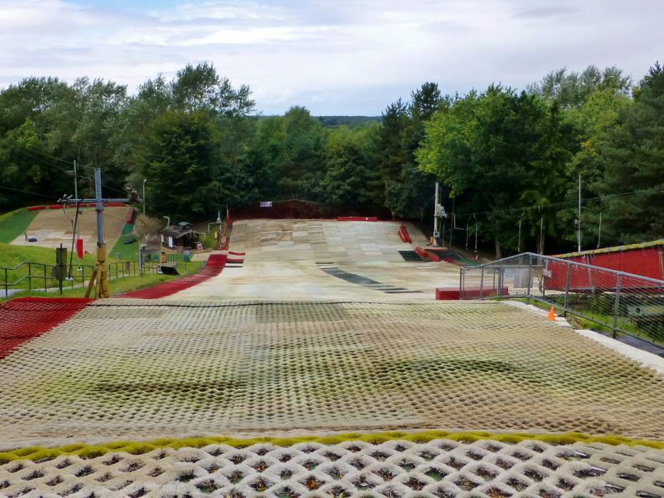 Dry slopes Alpine Snowsports Aldershot Skiing Alpine Snowsports