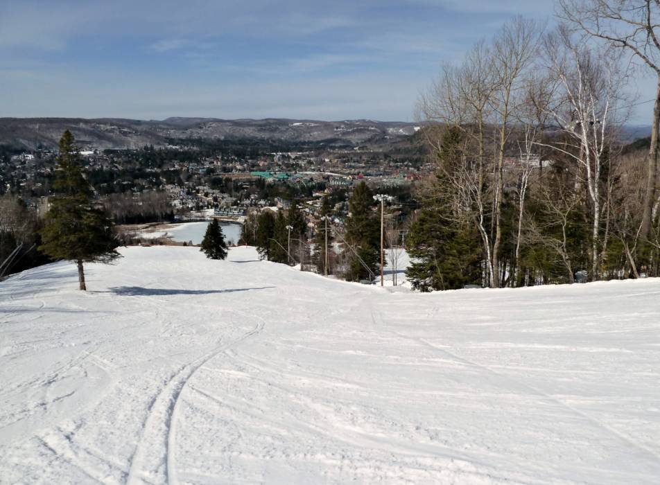 Ski resort Mont SaintSauveur Skiing Mont SaintSauveur