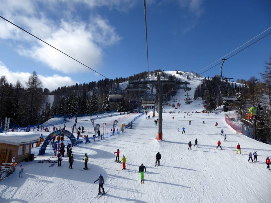 Ski resort Madonna di Campiglio/Pinzolo/Folgàrida/Marilleva Skiing