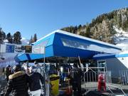 Innerarosa-Tschuggen (Kulm) - 4pers. Gondola lift (monocable circulating ropeway)