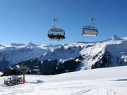 Panüöl - 6pers. High speed chairlift (detachable) with bubble