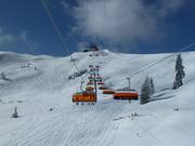 Starjet 3 - 8pers. High speed chairlift (detachable) with bubble and seat heating