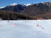 Practice slope with conveyor belt in Cerler 1500