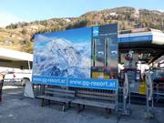 Modern display board at the Matrei valley station