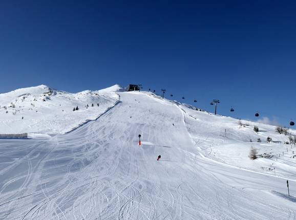 Upper section of the Nößlachjoch slope
