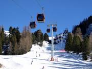 Dantercepies I - 10pers. Gondola lift with seat heating (monocable circulating ropeway)