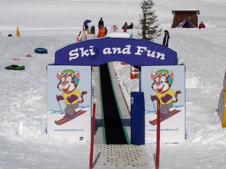 Children's ski area run by the Ski School Colfosco