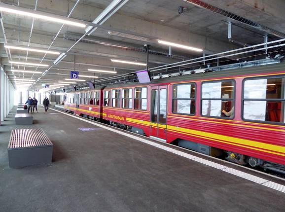 Jungfraubahn (JB)