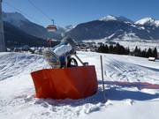 Mobile snow cannon at the Family Run