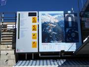 Slope map with current operating information at the Falzeben valley station