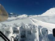 Driving a PistenBully - View from the cockpit