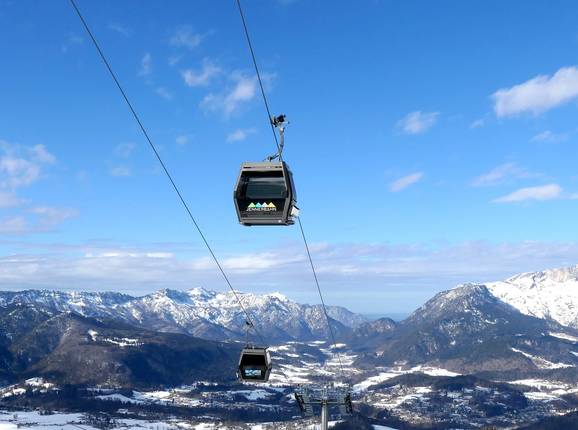 Jennerbahn II - 10pers. Gondola lift (monocable circulating ropeway)