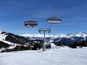 Familienbahn Gampen - 8pers. High speed chairlift (detachable) with bubble and seat heating