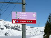 Slope signage in the ski area