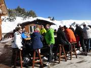 Après-ski bar at the Sareis mountain restaurant