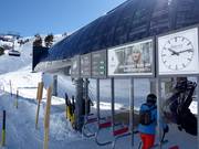 Information at the chairlift entry points