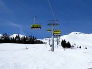 Sattelbahn - 4pers. High speed chairlift (detachable) with bubble and seat heating