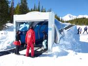 Big Sky Carpet Surface Lift 4 (Bear Basin) - People mover/Moving Carpet with cover