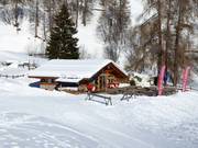 Mountain hut tip Baita Tre Larici