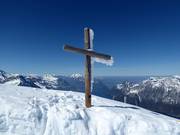The summit cross at Fronalpstock
