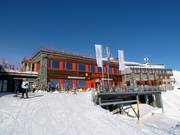 Mountain restaurant Weissfluhjoch