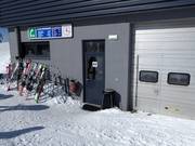 Well-maintained restrooms at the Schatzbergbahn
