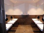 Well-maintained sanitary facilities in the Schönebenhütte