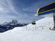 Bühlberg-Hahnenmoos - 6pers. High speed chairlift (detachable) with bubble