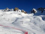 Powder slopes near the Contrabbandieri chairlift