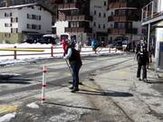 The area in front of the valley station is being cleaned.