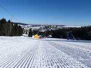 Very well-groomed slopes