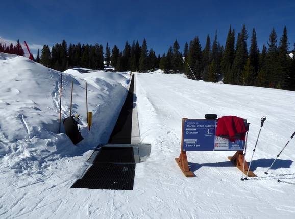 Big Sky Carpet Surface Lift 8 (Spanish Peaks 2)