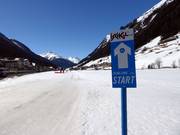Start of the Ischgl cross-country trail directly in the village