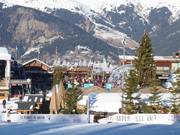 Après-ski at the slope (Courchevel)