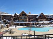 Après-ski in the pool