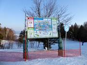 Slope map and slope signage in the Furano ski area