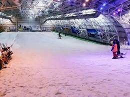 Indoor ski area Little Ding-Dong
