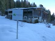Haus Gufl in the middle of the ski resort