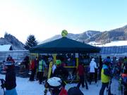 Umbrella bar at Planai West