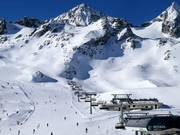 Rotadlbahn - 8pers. High speed chairlift (detachable) with bubble and seat heating