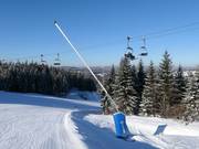 Snowmaking in the Pleßberg (Plešivec) ski area