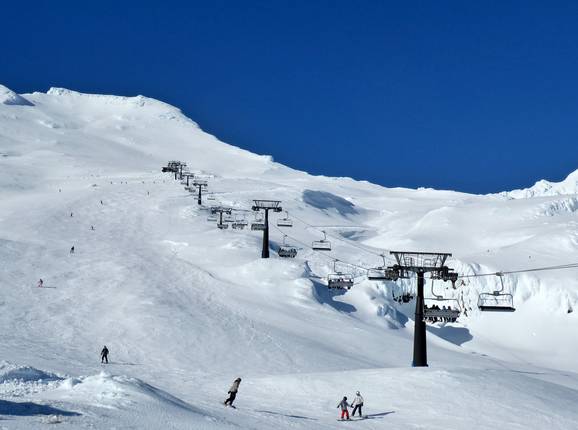 High Noon, the highest chairlift in New Zealand in the ski resort of Tūroa