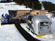 Jufenbeach Hut & Food Truck of the ski school element3